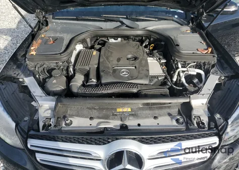 2017 Mercedes-Benz Glc 300 z USA, uszkodzony, nr VIN WDC0G4JB9HF130526